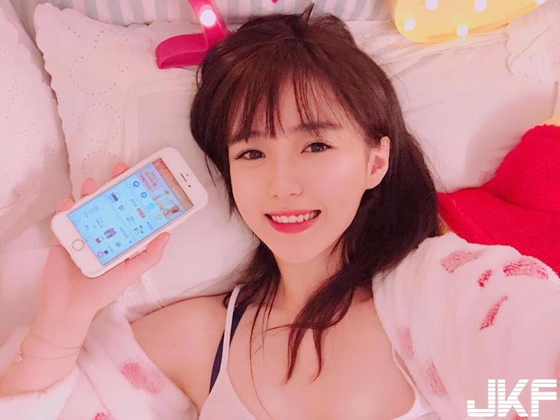 台藝大正妹「比基尼曲線好驚人」！超挺的胸型讓人看暈啊！
