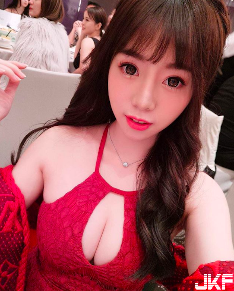 好養眼！飽滿的「爆乳小隻馬」白皙身材好壞壞&#8230; 滿滿的「完美線條」讓人血脈噴張！