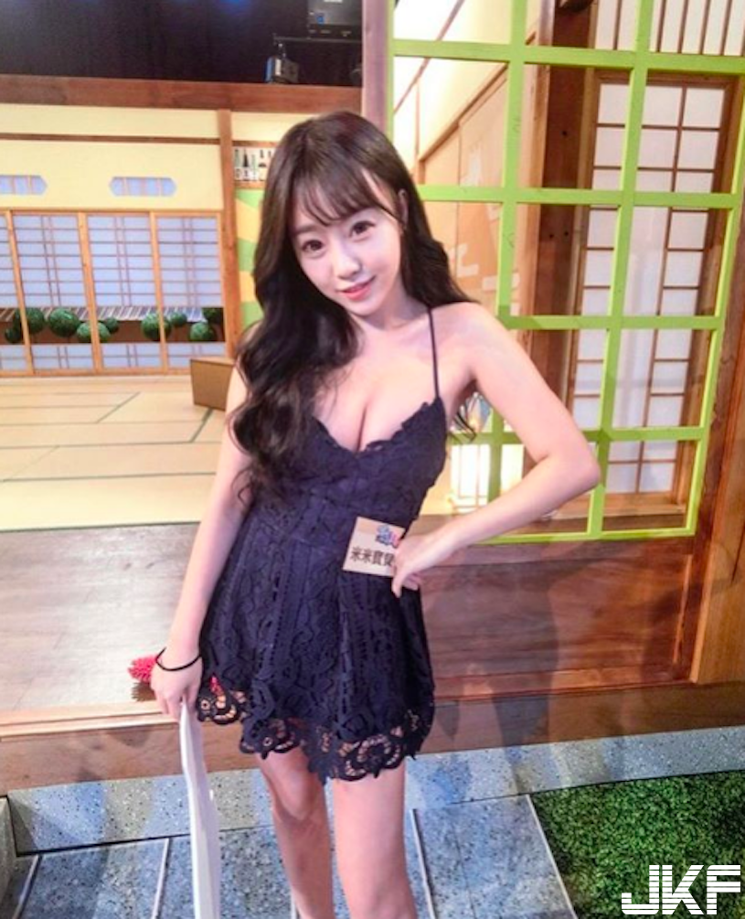 好養眼！飽滿的「爆乳小隻馬」白皙身材好壞壞&#8230; 滿滿的「完美線條」讓人血脈噴張！