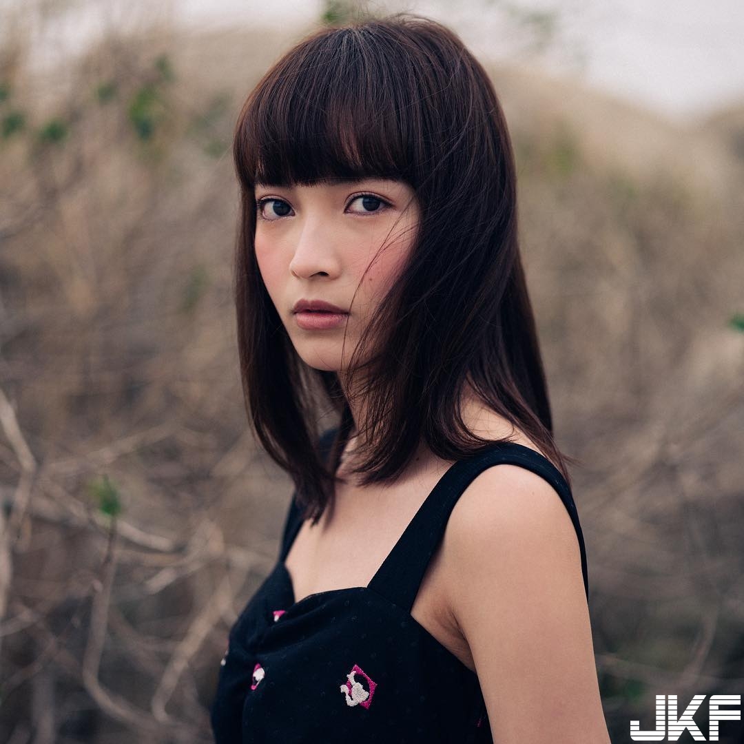 仙氣逼人！「空靈正妹」也能甜美可愛，激正顏值讓網友心跳加速！