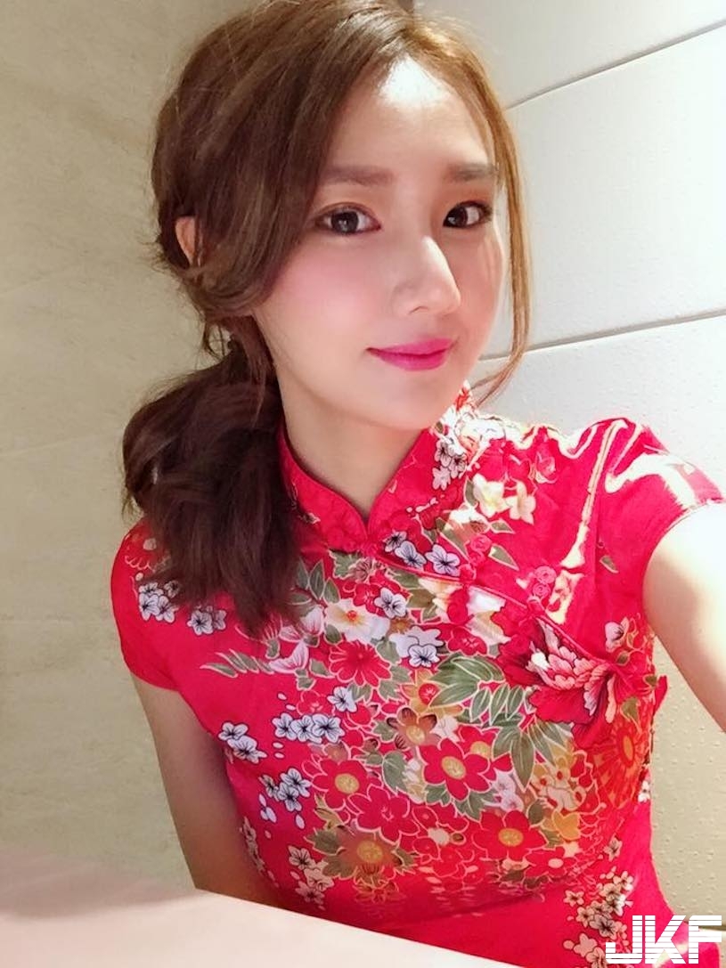 健身房「美乳深蹲妹」好辣！私下臉書還放送大長輩：端海鮮太殺了！