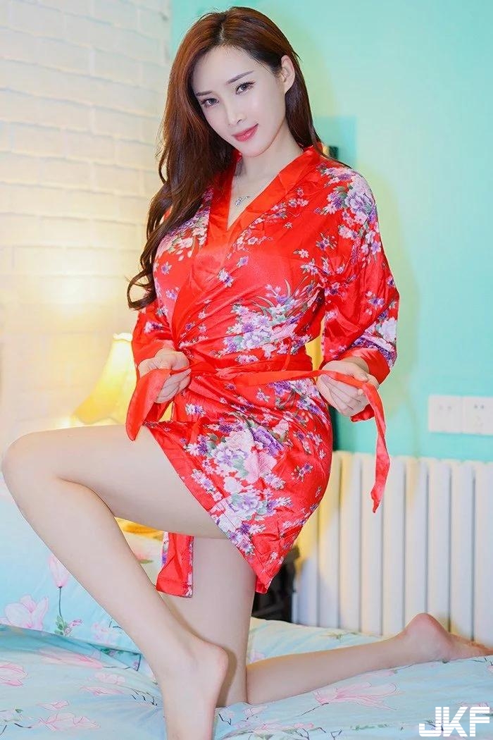 性感成熟美乳女神~周妍熙-20P-