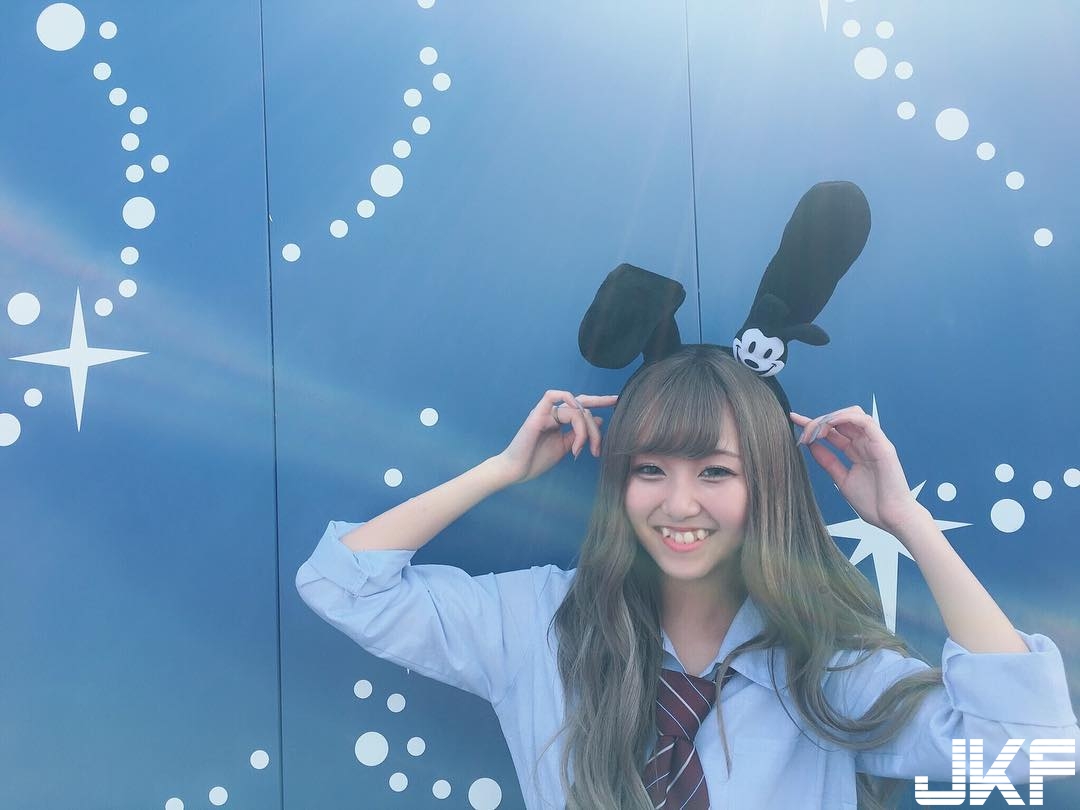 今年才高一！甜美「女高校生」短裙制服超可愛　根本是最強JK！