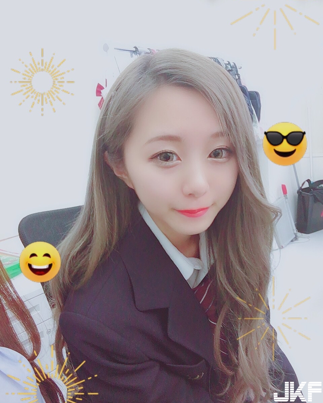 今年才高一！甜美「女高校生」短裙制服超可愛　根本是最強JK！