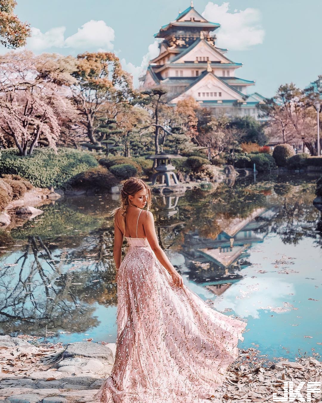一起旅行吧！「俄羅斯妹」仙氣十足走遍世界 畫面太美如詩如畫不真實