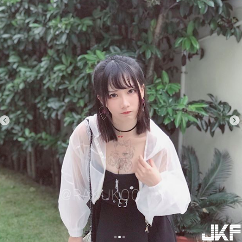 巨乳大一倍！正妹胸部再發育，「飽滿深溝」份量讓人陶醉啊！