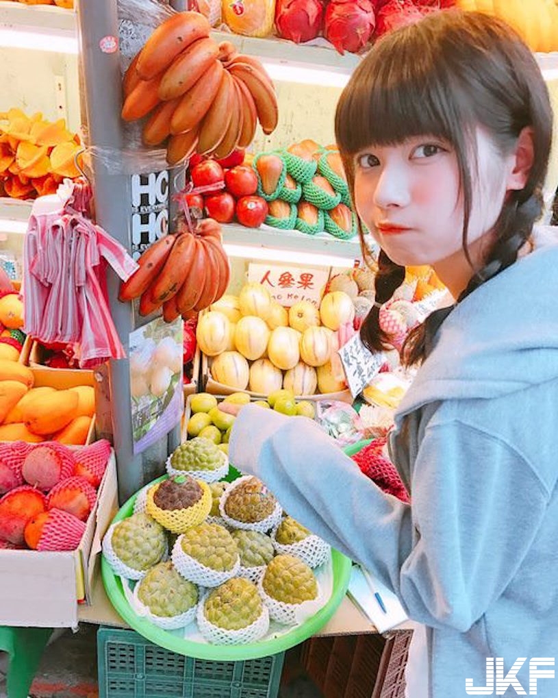 戀愛了！地表「最萌插畫家」竟然有巨乳！比基尼出賣「衣下真面目」讓人好吃驚呀！