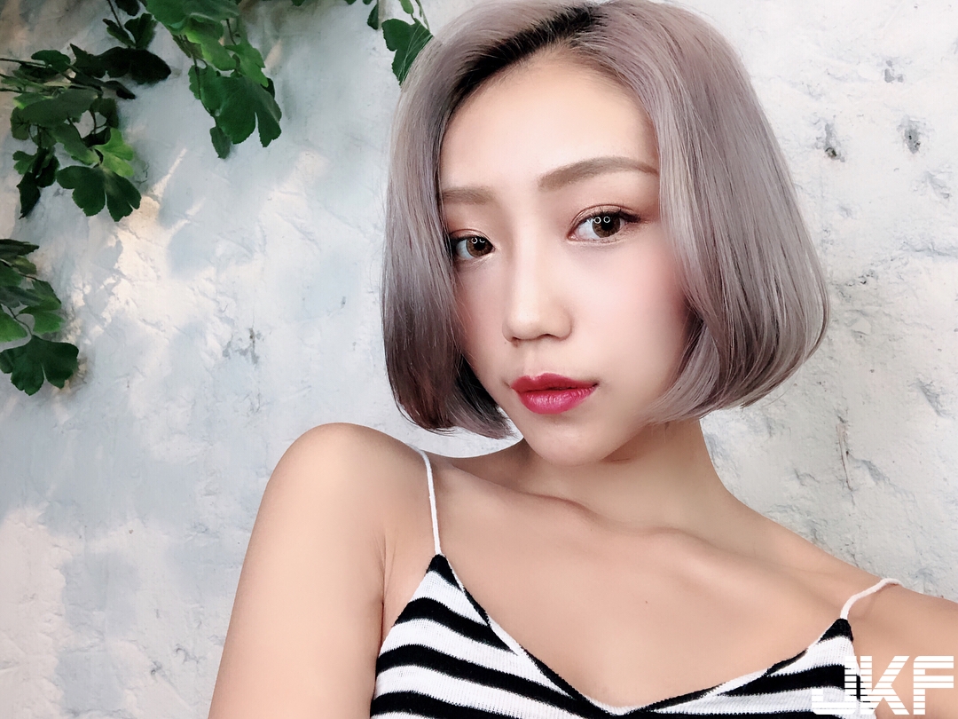 俏麗「短髮正妹」原來曾是體操國手！極致完美的火辣身材還外掛長腿，實在太犯規！