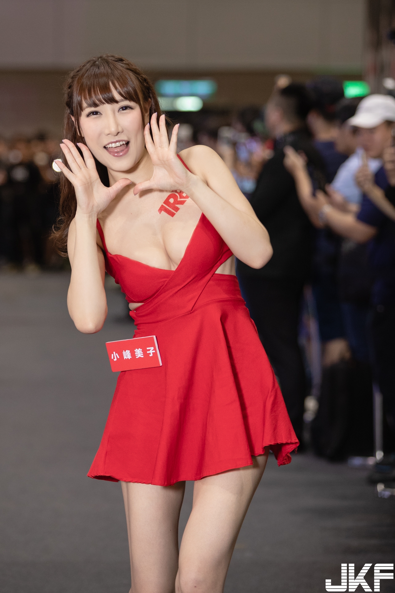 熱力引爆！暗黑潮流女神「明日花綺羅」領軍最強卡司　粉絲擠爆會場！