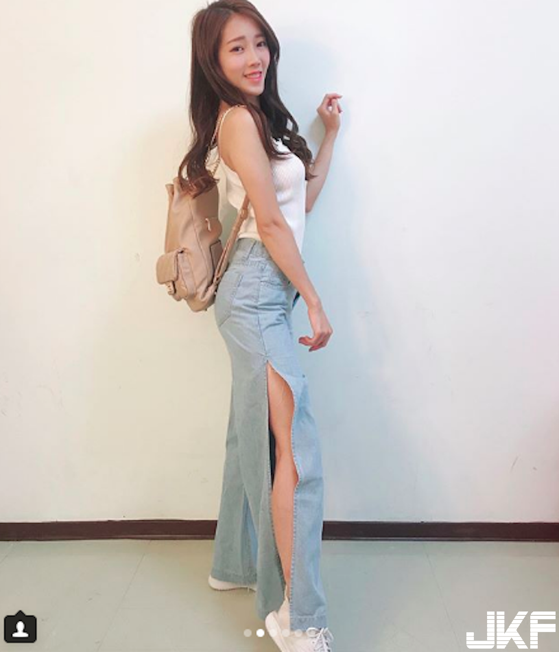 美乳舞者大開「內衣直播間」！台灣正妹「雪白嫩乳」超火辣畫面乾爹們都要暴動拉！