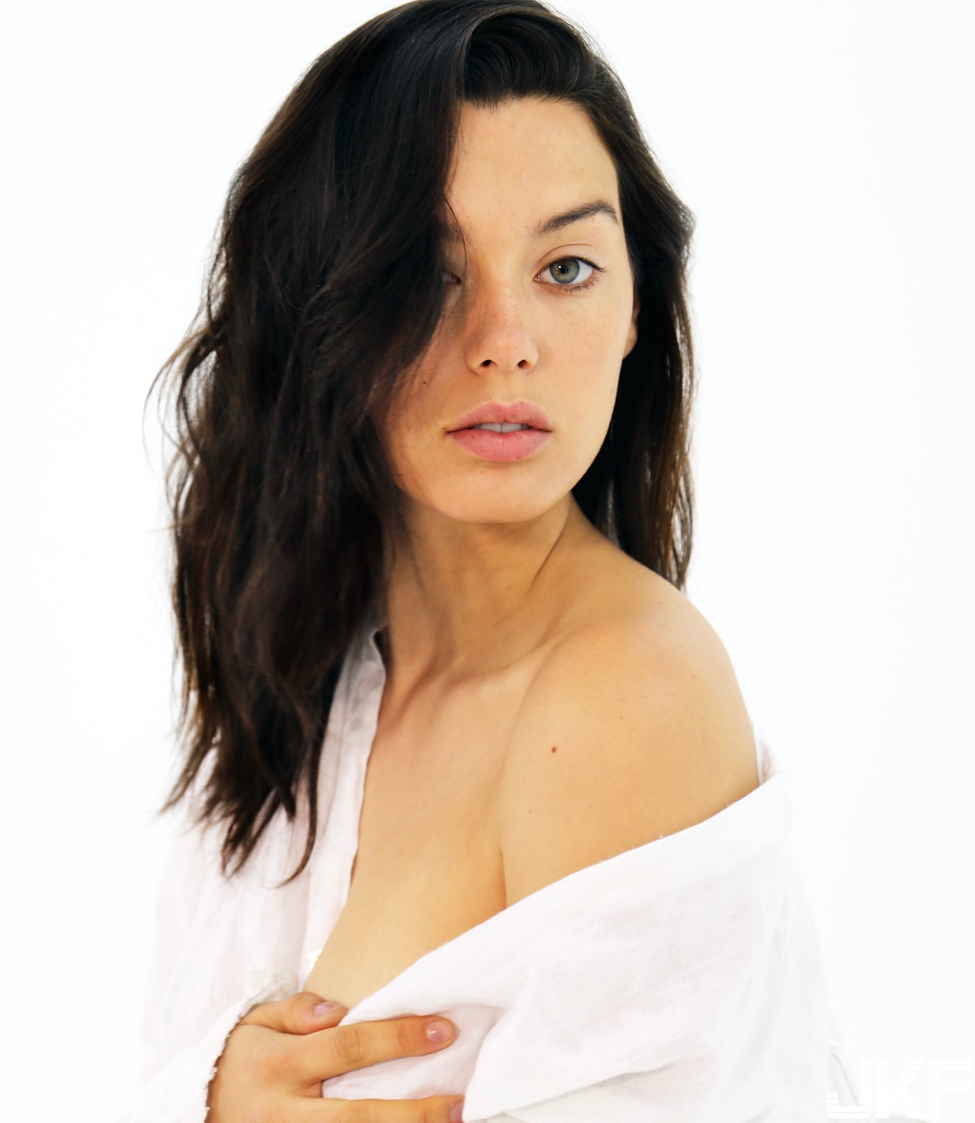 電眼嫩模 Denise Schaefer超性感豐滿;讓人褲襠膨脹：視線不自覺往下移… - 歐美美女 -