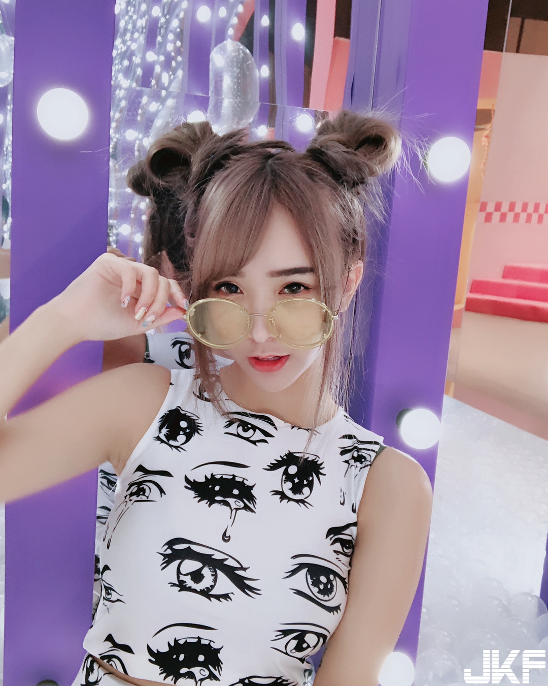 甜美「爆乳小隻馬」雅涵 Kimi上空曬美乳！年度寫真收錄超火辣畫面，滿滿福利太刺激！