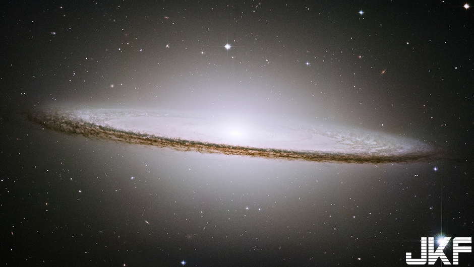 Sombrero Galaxy 草帽星系 （攝於2003年）