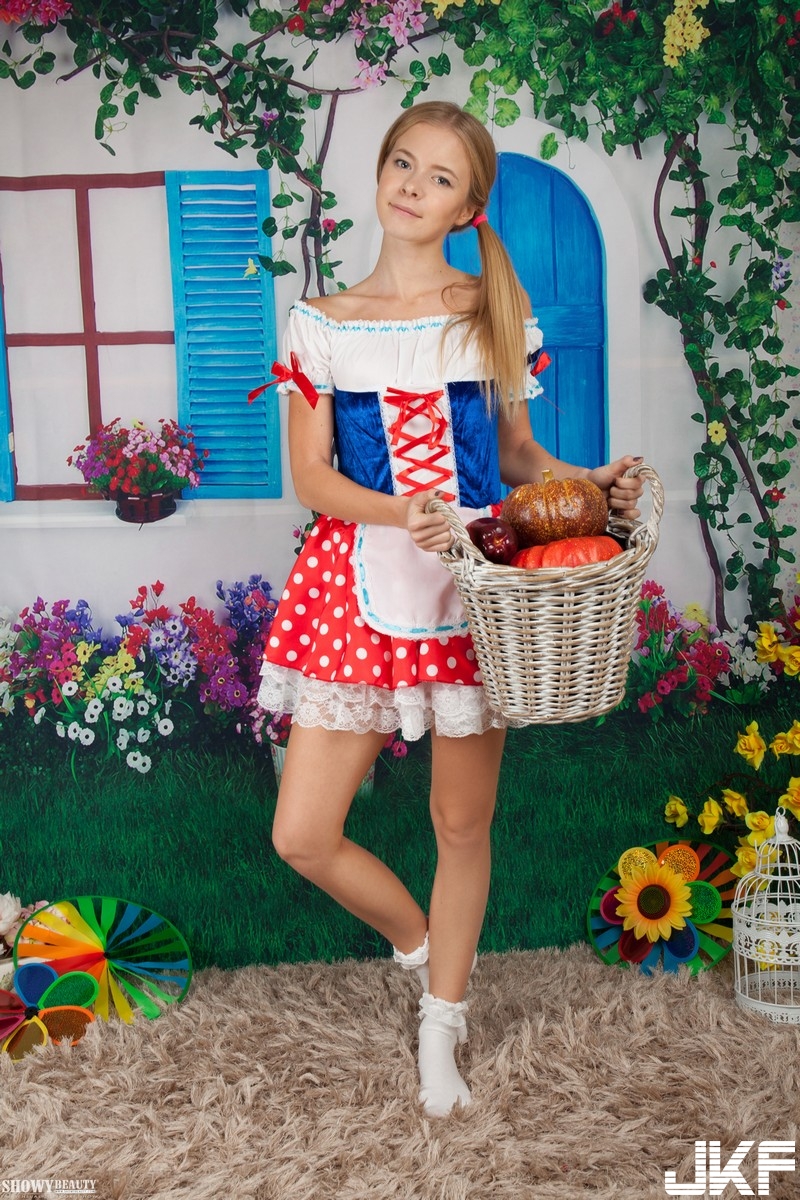 6217Flower - Dream House - 貼圖 - 歐美寫真 -