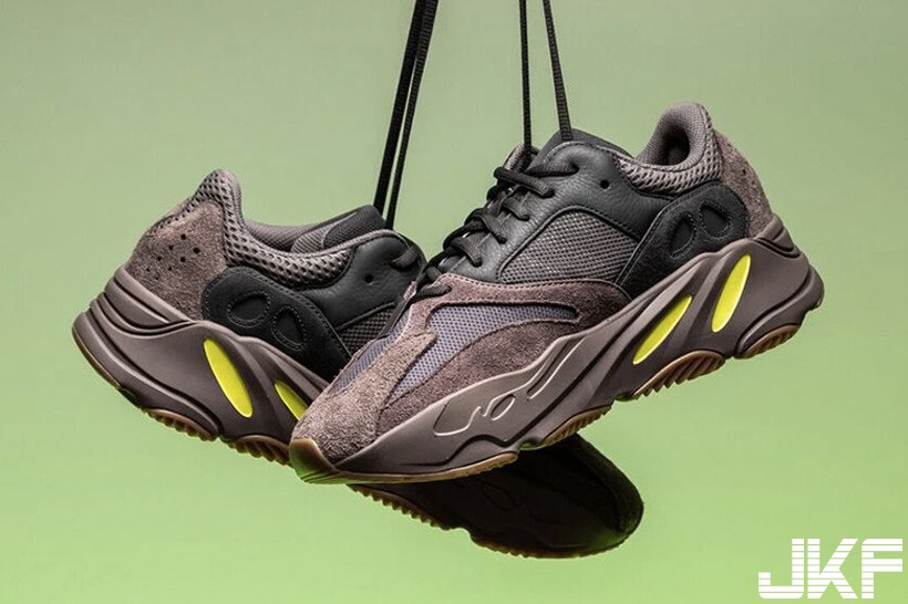 https_%2F%2Fhk.hypebeast.com%2Ffiles%2F2018%2F10%2Fadidas-yeezy-boost-700-mauve-.jpg