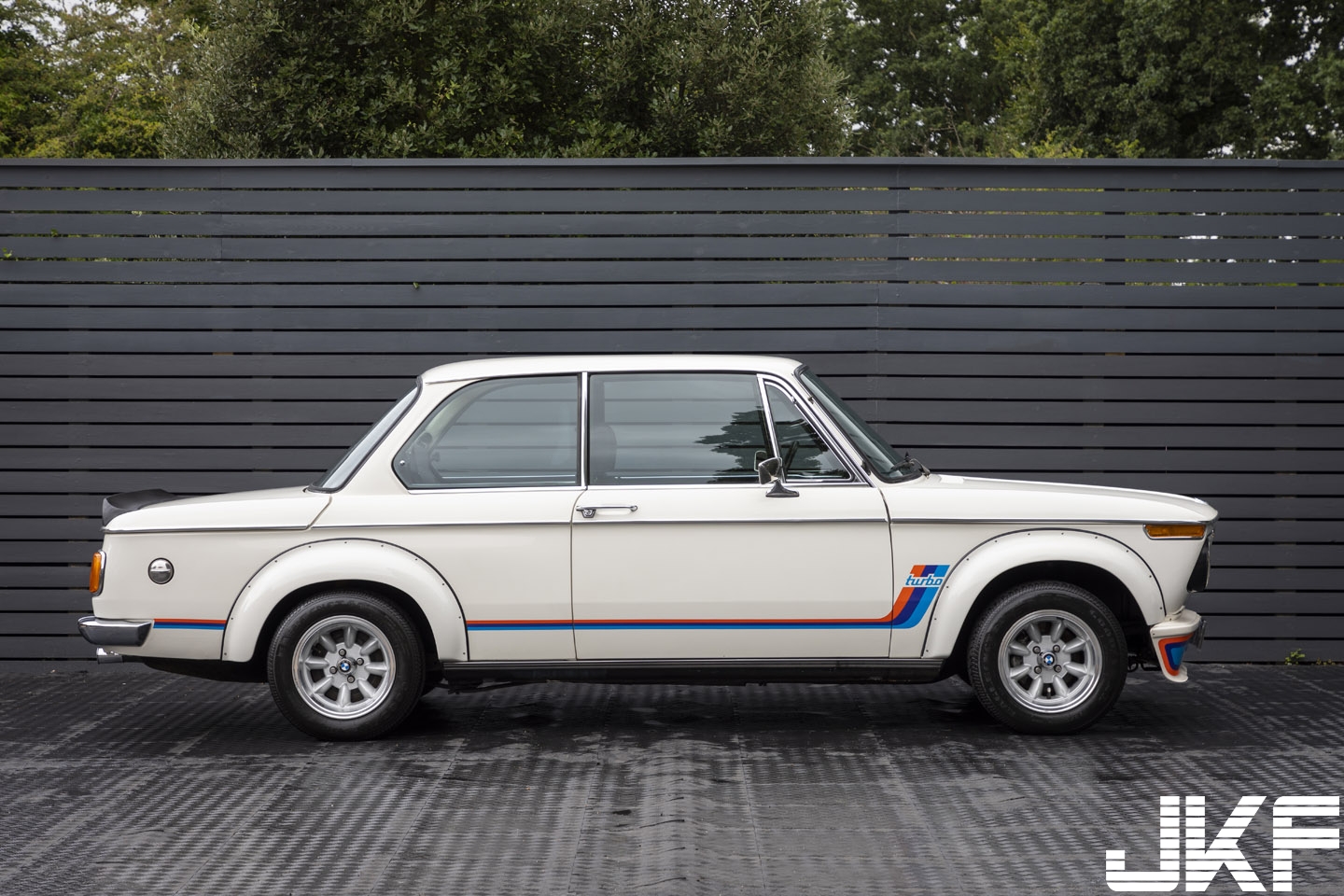 美呆 超經典3系列祖師爺 Bmw 02 Turbo 開價不下全新m3 超跑精品 Jkf 捷克論壇 美呆 超經典3系列祖師爺 Bmw 02 Turbo 開價不下全新m3 超跑精品 Jkf 捷克論壇