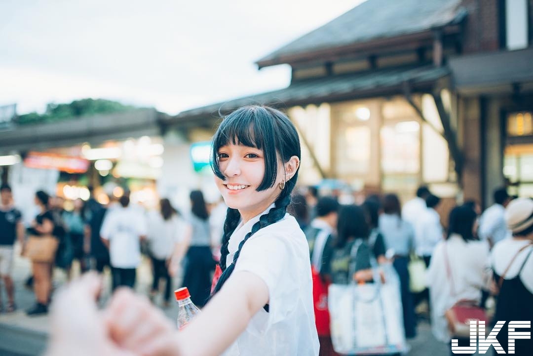 沒有最萌只有更萌　超甜「女友系女孩」江佑真只需一個回眸就能讓你戀愛！