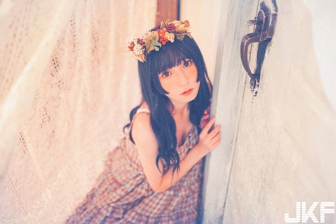 沒有最萌只有更萌　超甜「女友系女孩」江佑真只需一個回眸就能讓你戀愛！