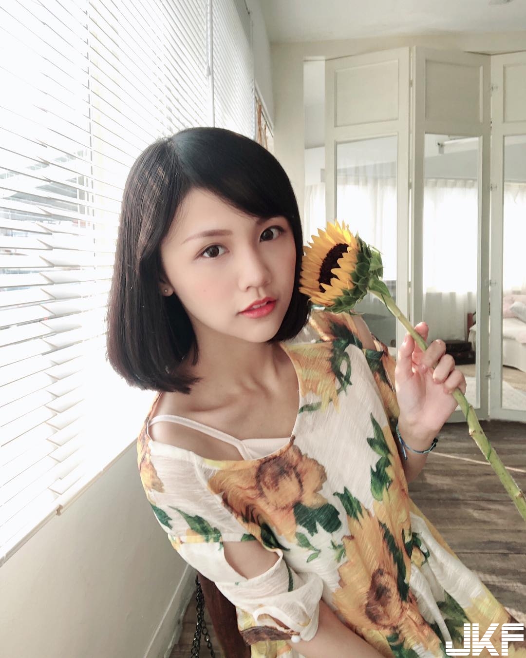 超甜美「妹系Youtuber」氣質太萌　可愛笑容讓人網友都融化了！