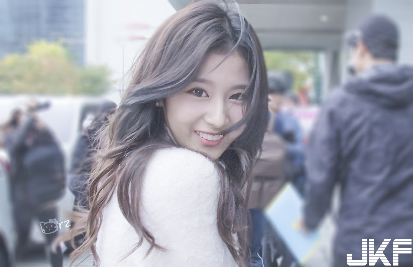 kpop-twice-sana-profile-6.jpg