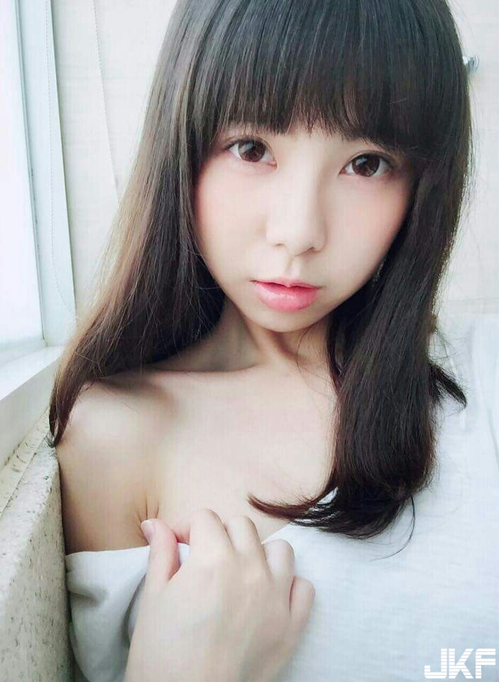 Tiny_9292.jpg