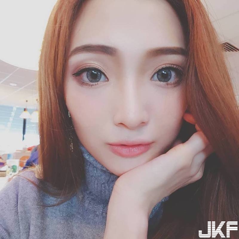 懶美人Nikki真的太漂亮～「天使臉孔魔鬼身材」，比基尼一出讓人瞬間羨慕啦～