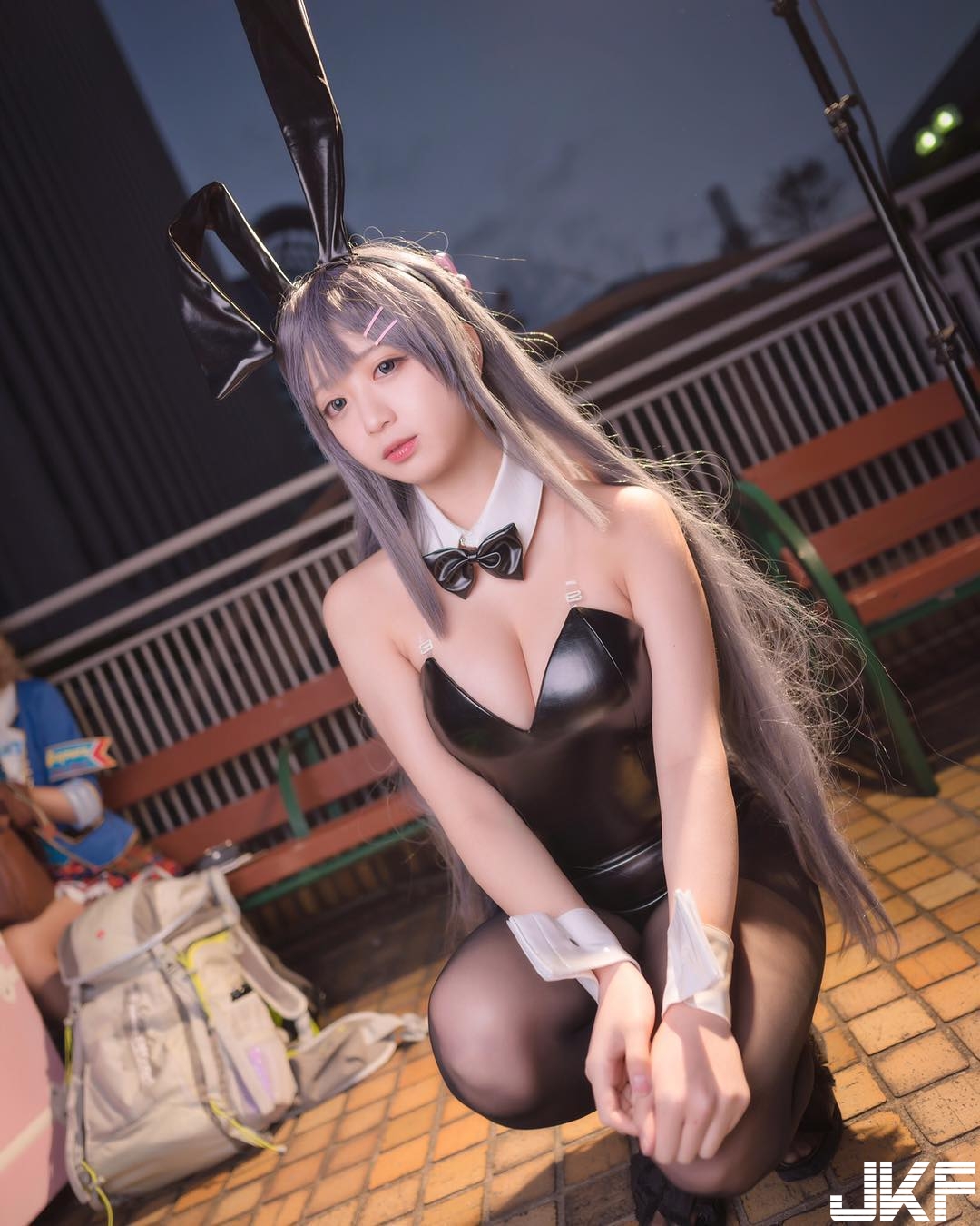 這隻兔子我想抱回家！「巨乳正妹」Yami不論何時都要展露大奶奶，果然乳香濃啊！