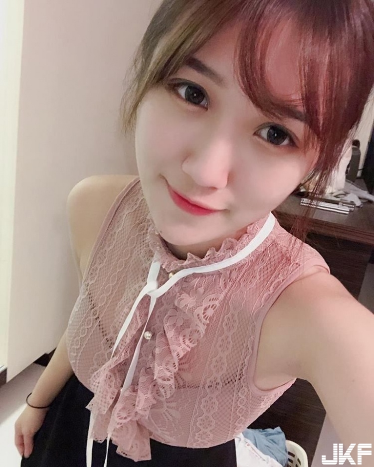 蝴蝶兒，夢寐以求的電競女友！ - 素人正妹 -