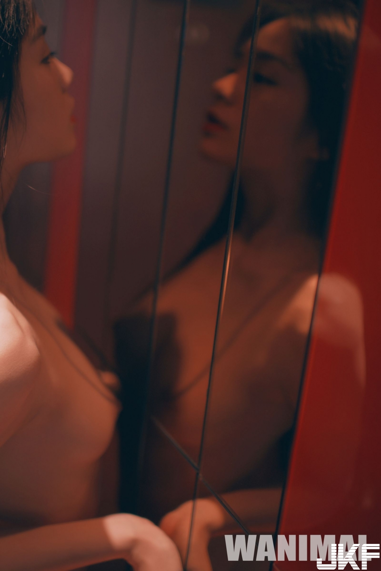 032.jpg