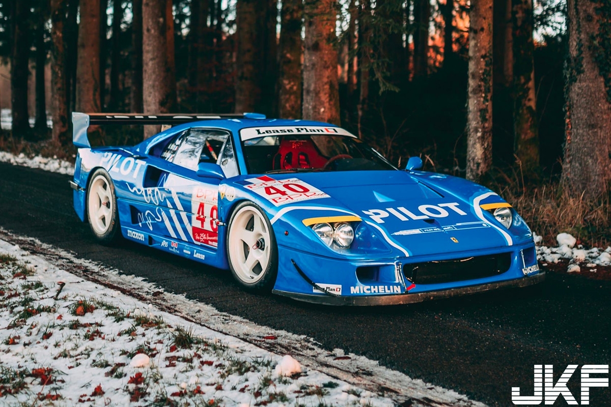 https___hypebeast.com_image_2019_02_ferrari-1987-f40-lm-french-racing-blue-rm-so.jpg