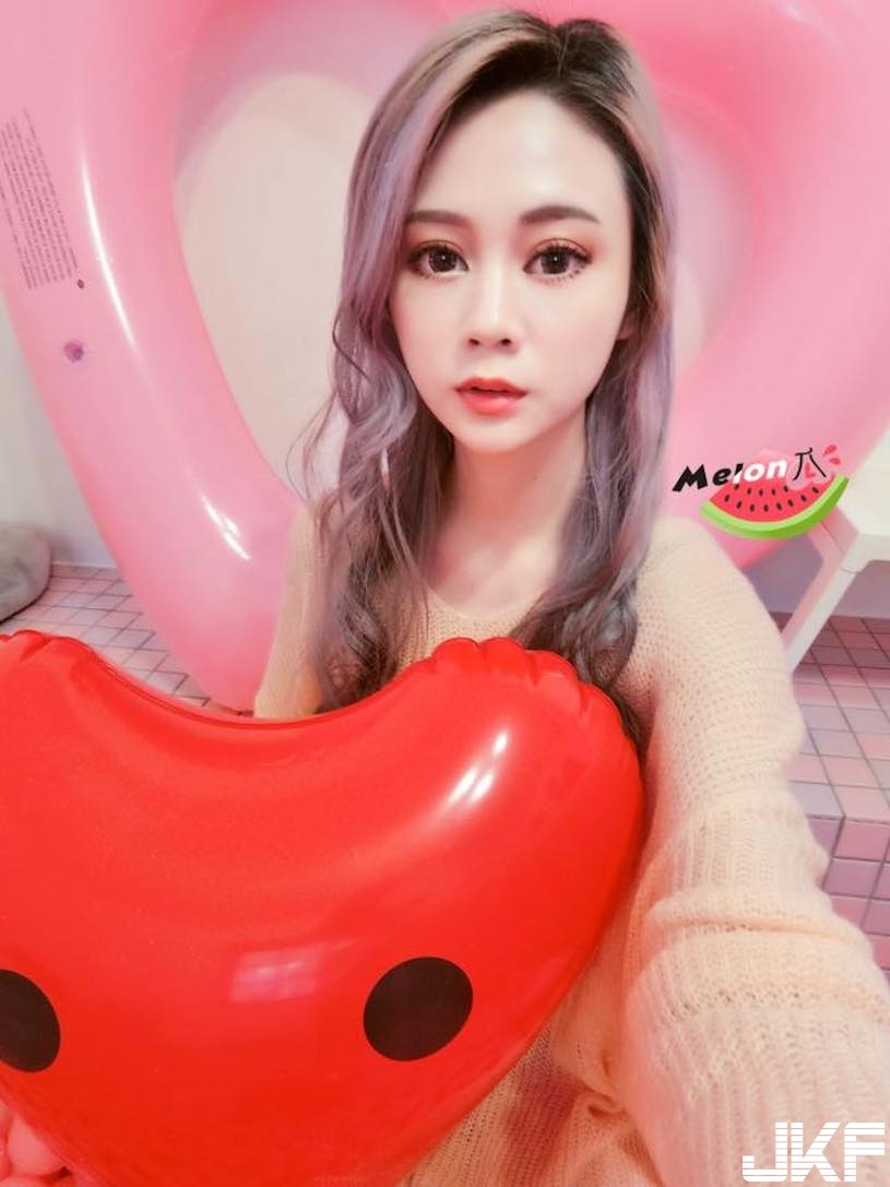 正妹Melon關掉美顏「展現真實顏值」，光滑膚質讓好粉絲驚艷！