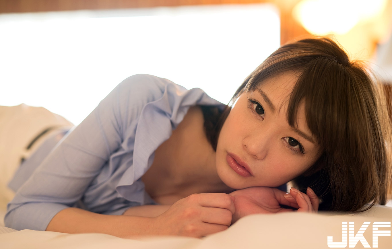 airi-suzumura-3.jpg