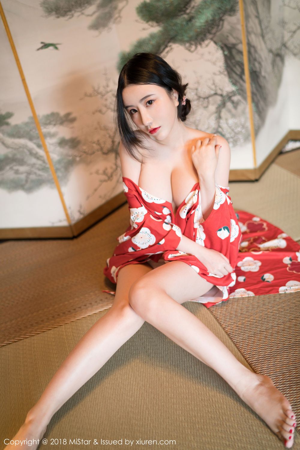 北海道也能SOD？「白嫩巨乳」妹子紅色和服超色氣 兩顆奶球直接往桌上擺