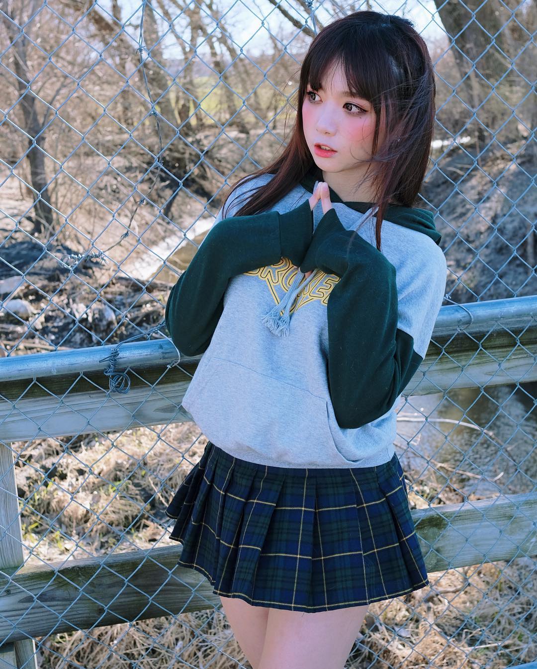 女友系Coser「Borusushi」甜美外表隱藏火辣曲線　穿上布魯馬沒有違和感！