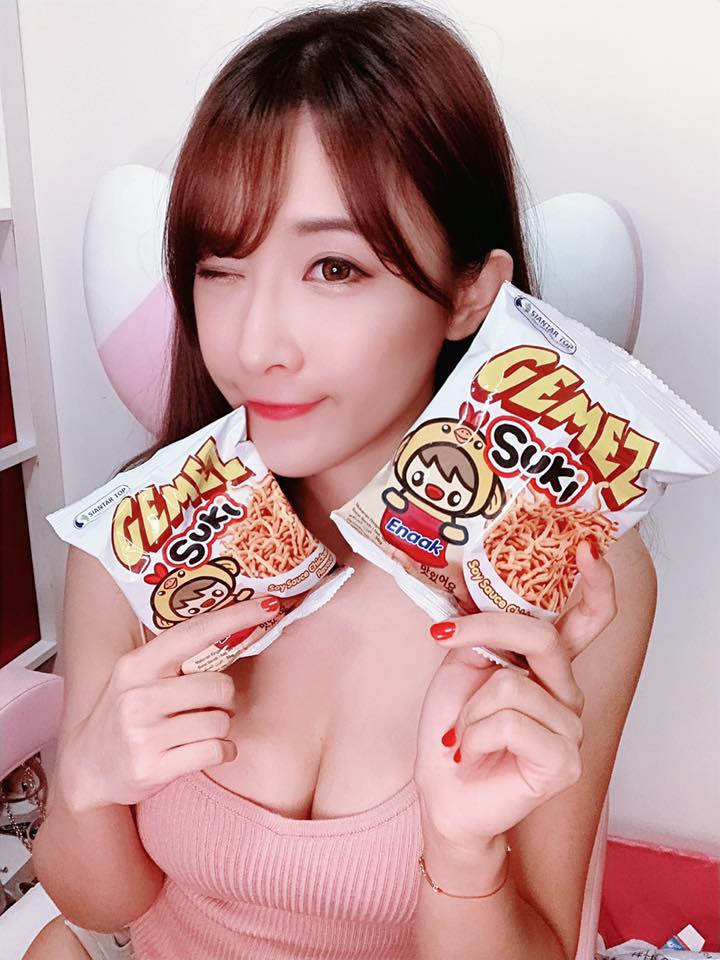 甜萌正妹「小漾」人美心善熱心公益　火辣美照也一併照顧單身狗！