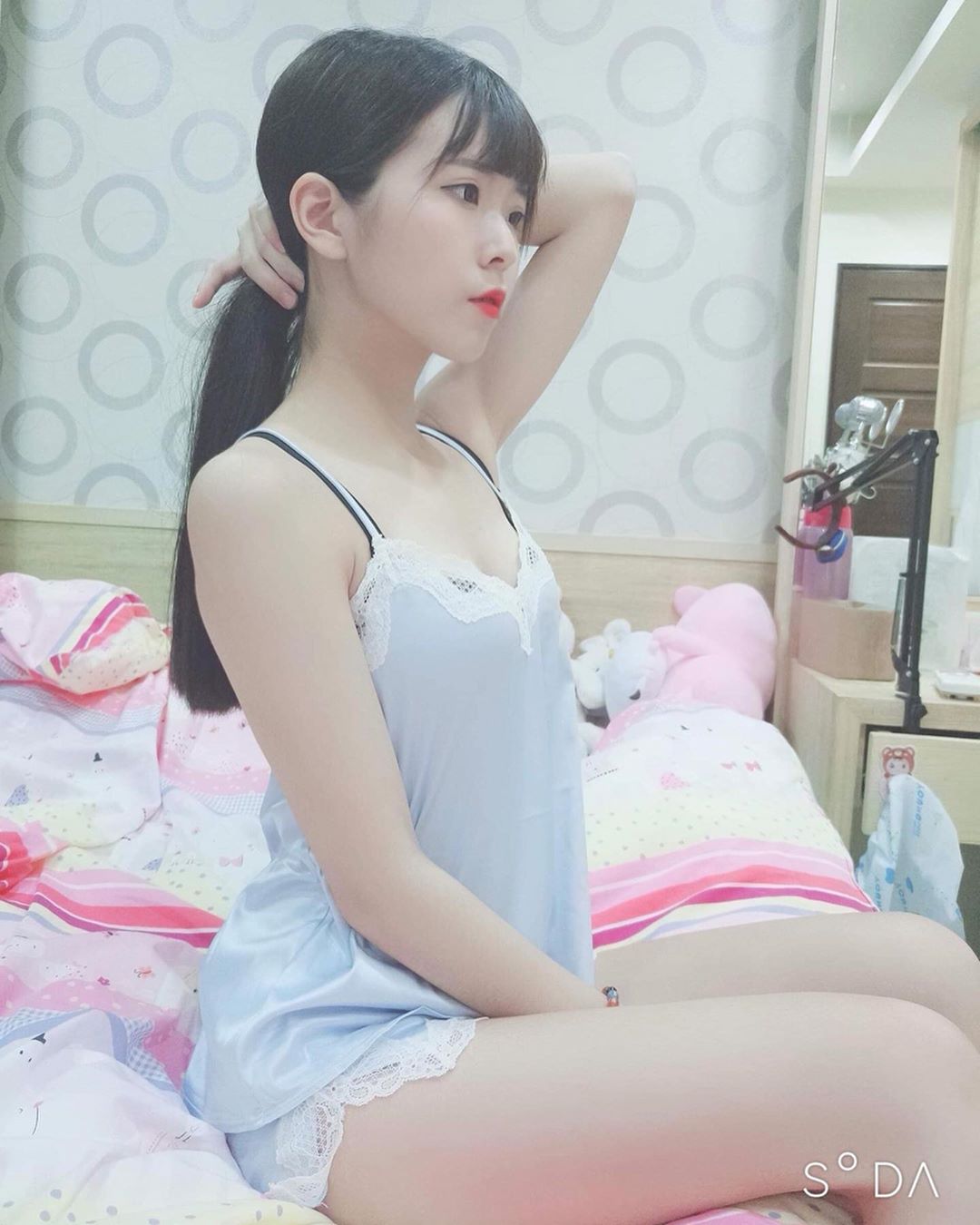 超萌19歲少女「Erica 艾莉卡」可愛度破表　比基尼展現小女人性感