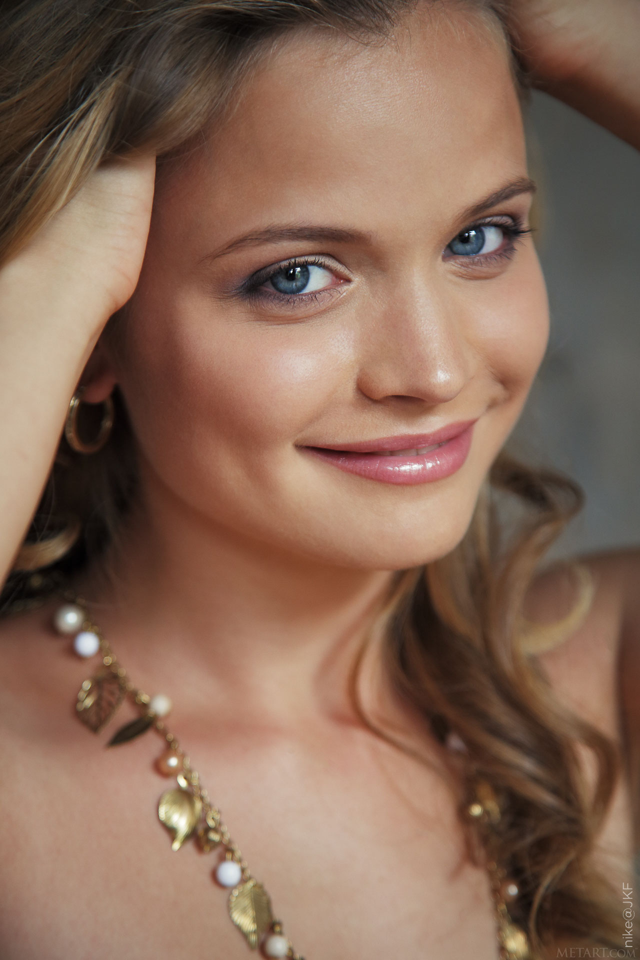 Пресса тв девушка дня воскресенье. Линден. Пресса ТВ. Pressa.TV девушки. Девочка дня пресса ТВ