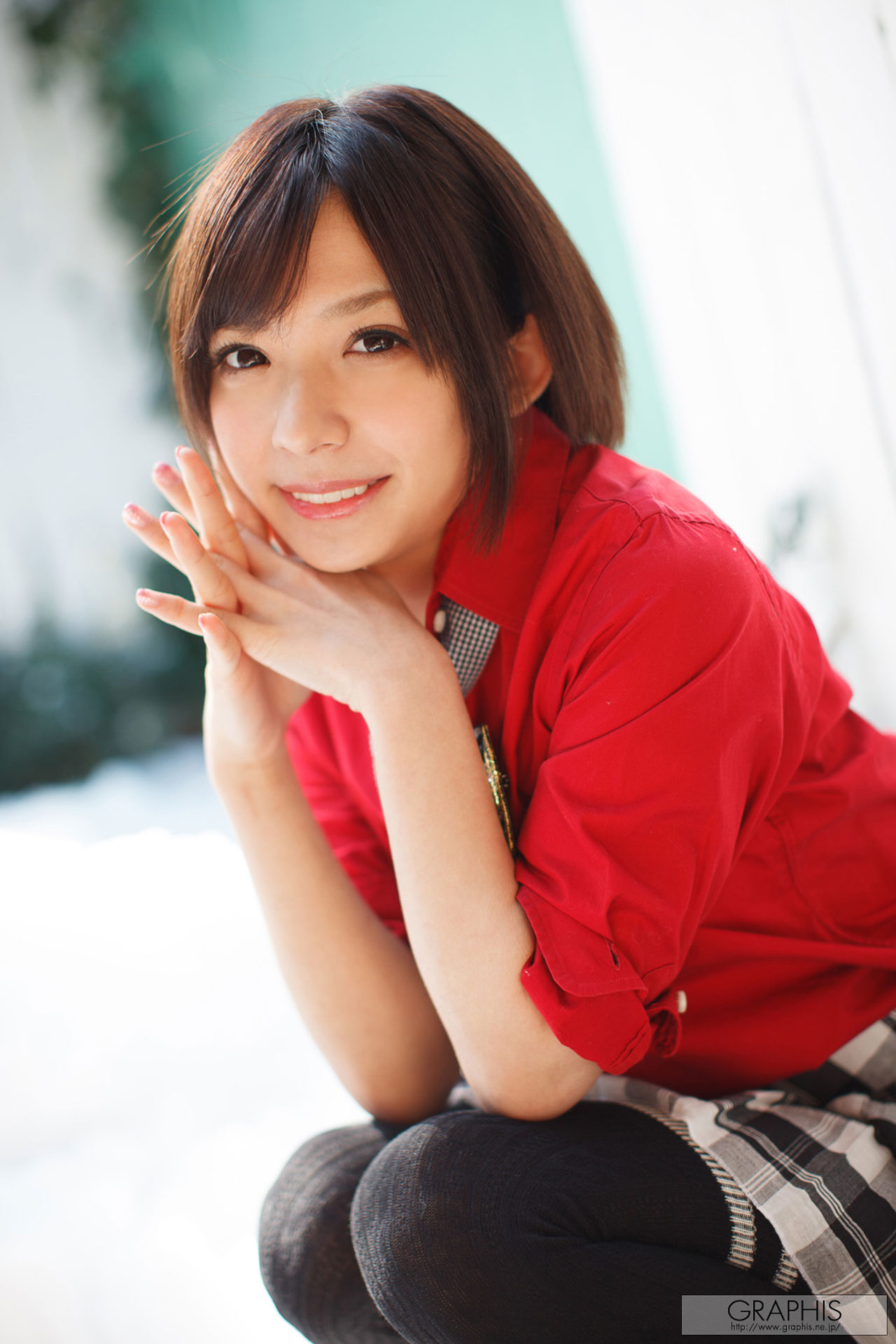 短髮女優成海うるみ 軟嫩巨胸好害羞 - 亞洲美女 -