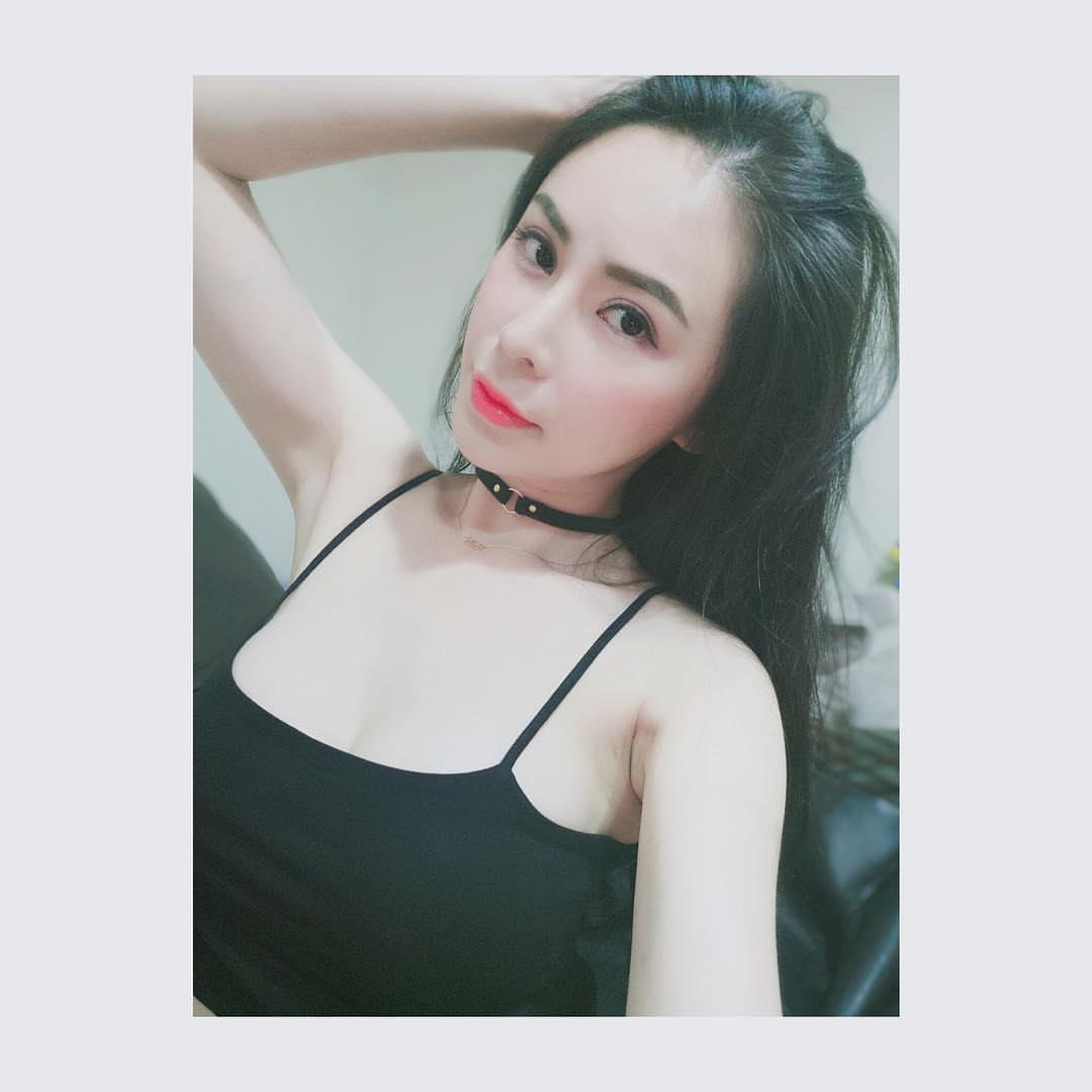 Nicole Lee八字渾圓雪乳溢出超吸睛 - 美女圖 -