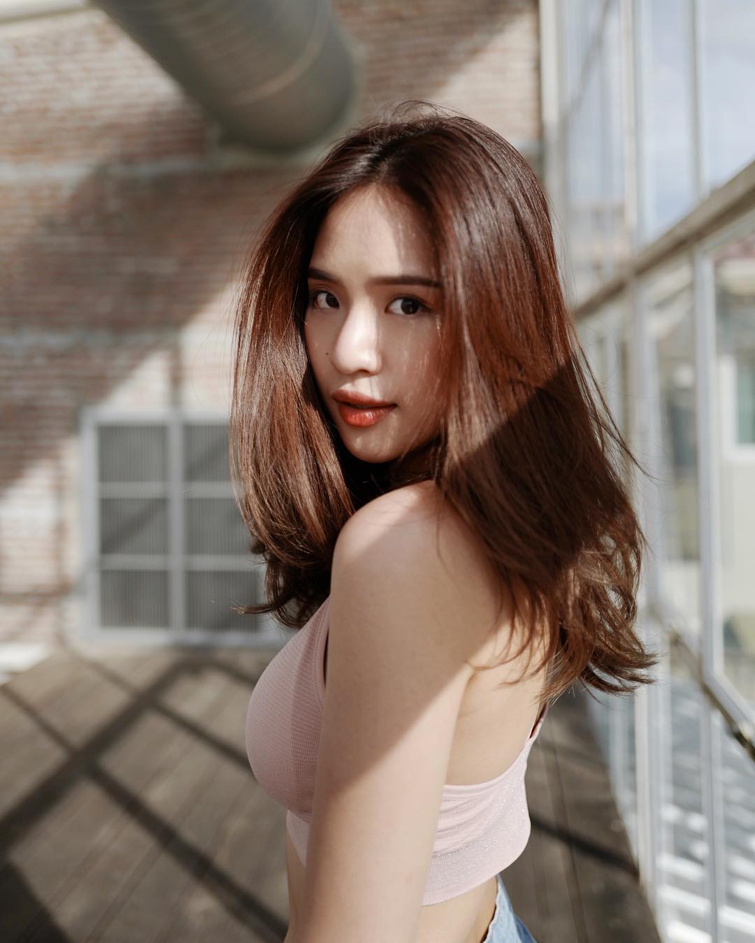氣質超仙桃花電眼 深藏不露萌大奶真誘人 - 亞洲美女 -