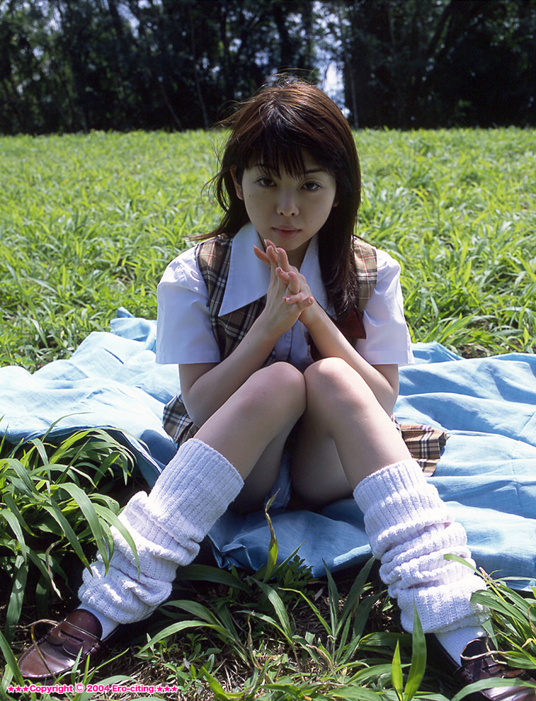 木崎梨乃 狐媚眼神解放深溝 性感翹臀一秒就淪陷 - 亞洲美女 -