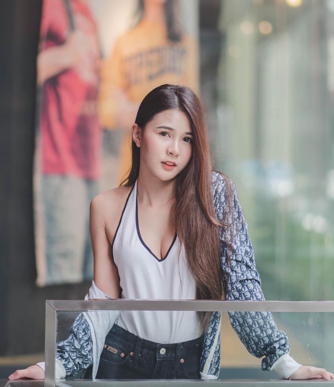 白皙惹火身材人人愛 清新顏值讓人無法淡定 - 亞洲美女 -