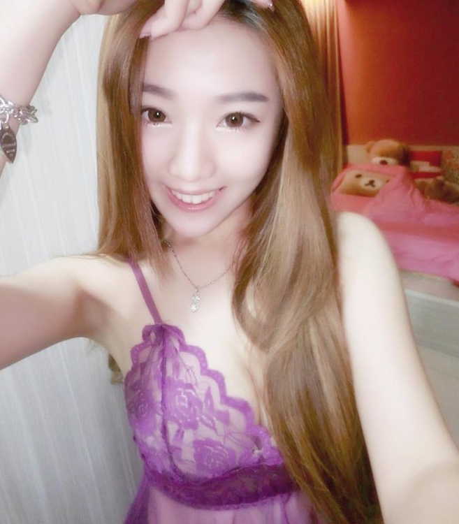 吉隆坡「比基尼」女神 Lynna Lin - 亞洲美女 -