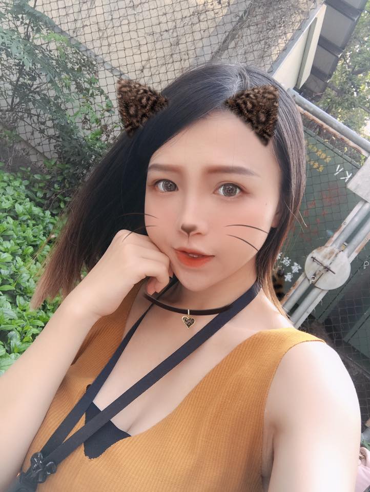 這款超幼齒！娃娃臉正妹「朱兒 zhuer」晉升超級辣媽，魔鬼身材還是保持良好！