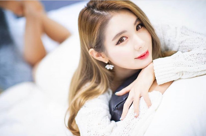 白嫩大福好顯眼 凹凸有致身軀讓人戀愛 - 亞洲美女 -