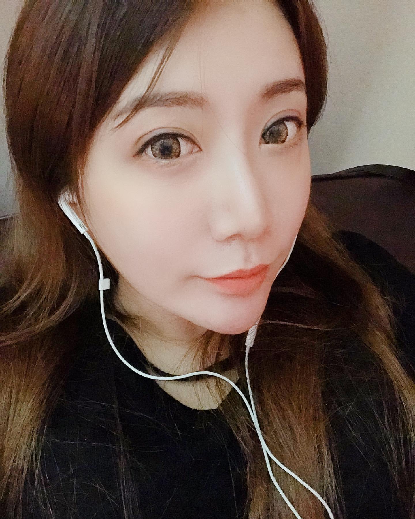 超兇正妹簡優優展現好身材  一秒收服你：想跟我17玩嗎? - 美女圖 -