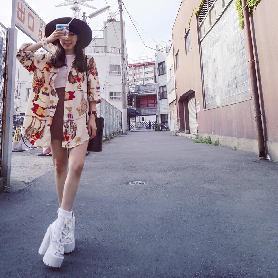 可愛小隻馬 Sarah Shum - 亞洲美女 -