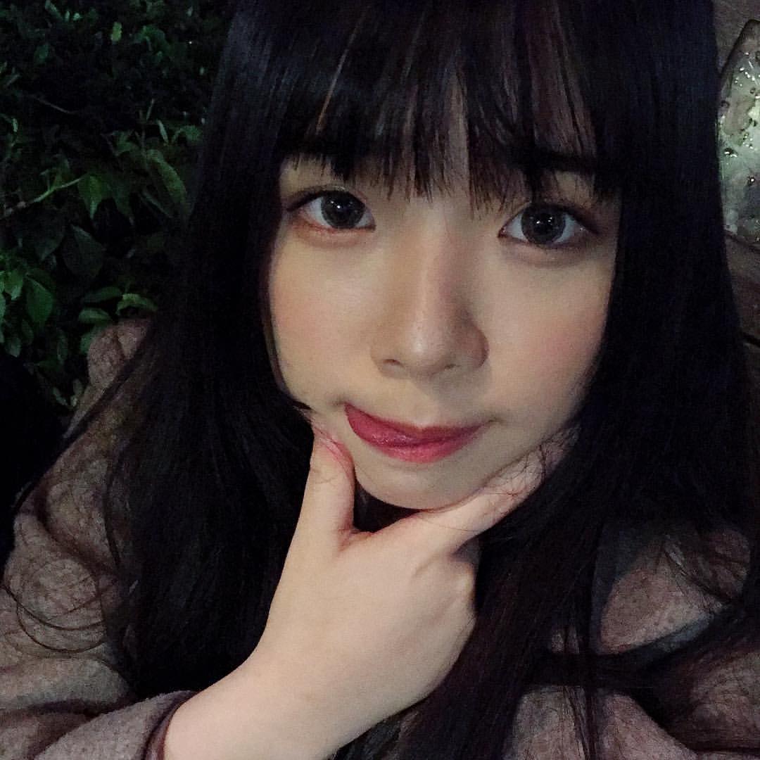 落落Raku  氣質外表下隱藏著一隻邪惡小惡魔 - 美女圖 -
