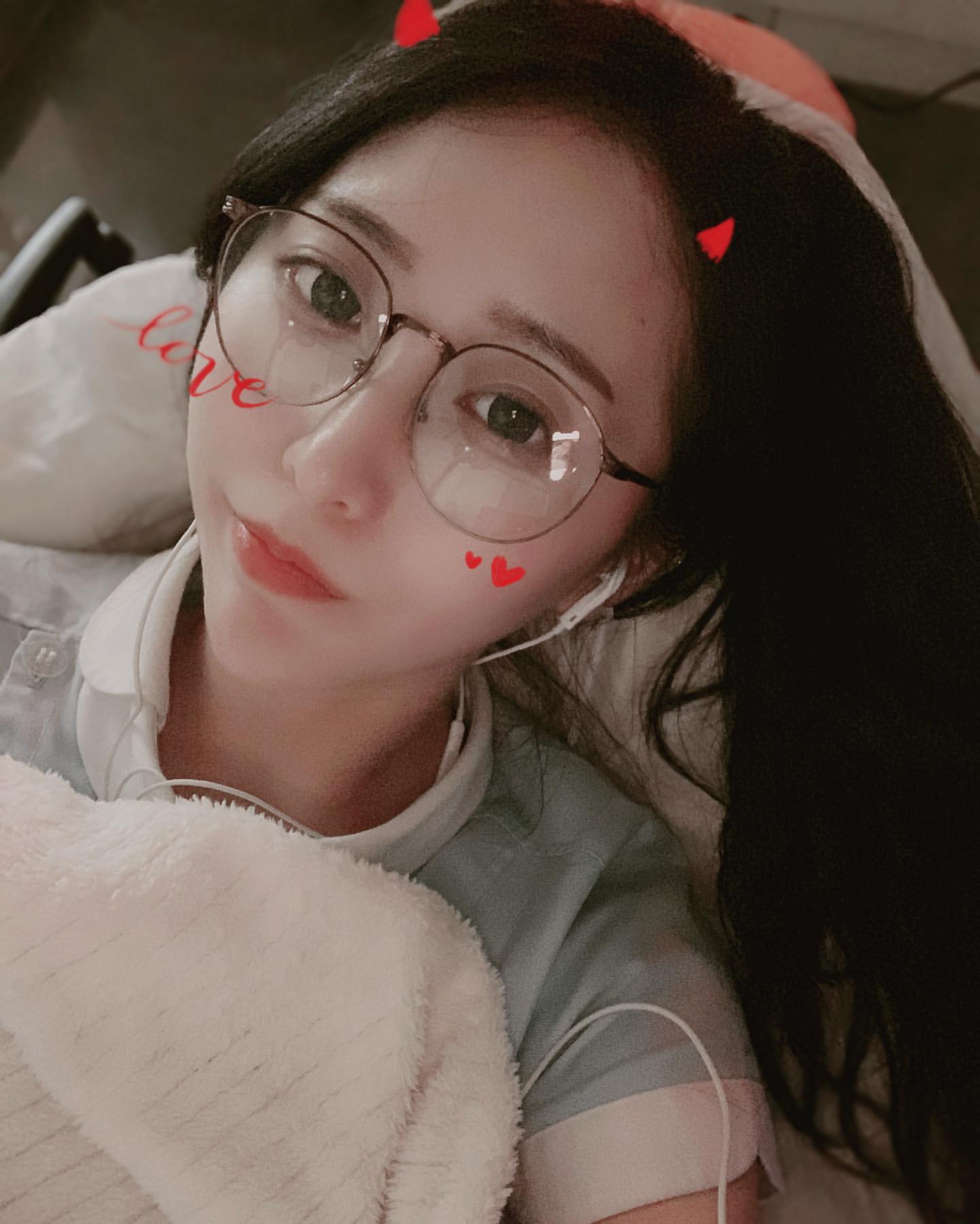 柴柴 「超犯規」身材正到不科學   乳量大爆發！ - 美女圖 -
