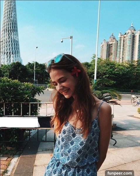 真的好期待妳長大…烏克蘭甜美嫩妹的青春洋溢讓人心怒放:能讓我當妳的初戀嗎? - 歐美美女 -